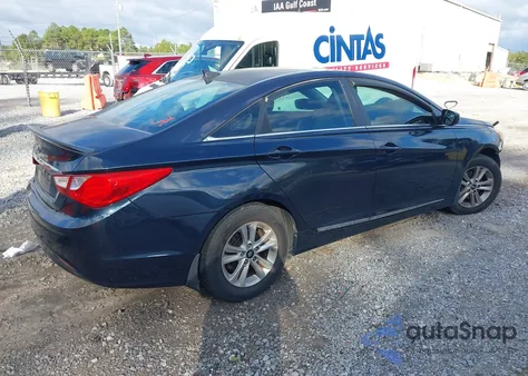 2013 Hyundai Sonata Gls z USA, uszkodzony, nr VIN 5NPEB4AC6DH644451